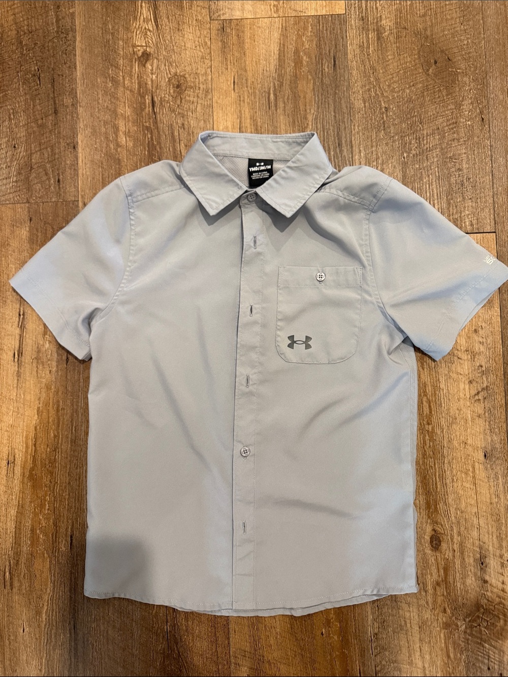 Under Armour Boys Light Gray Fishing Short Sleeve Button-Up Shirt